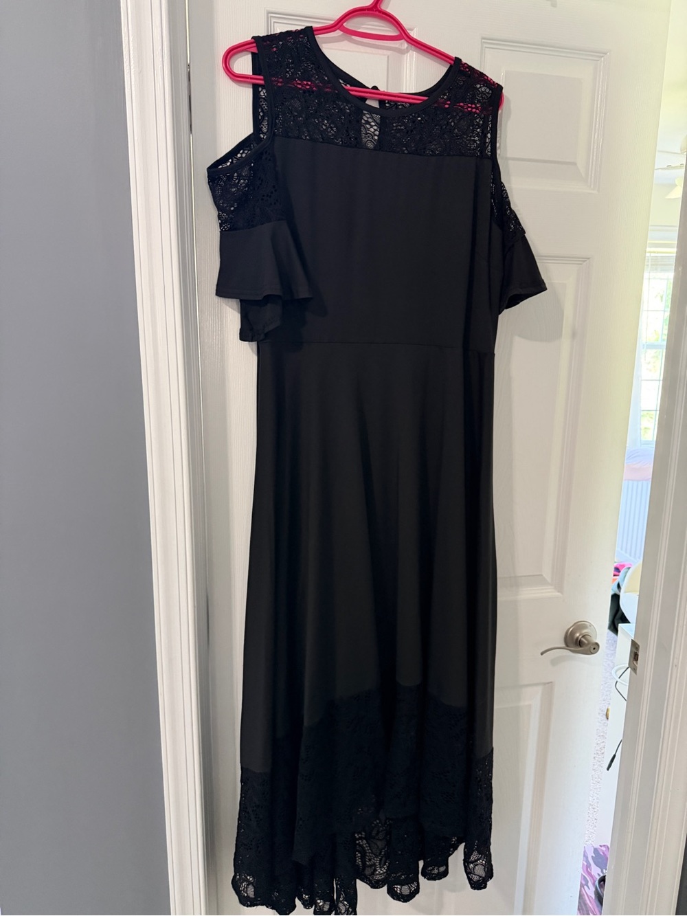 Black Cold-Shoulder Maxi Dress with Lace Trim